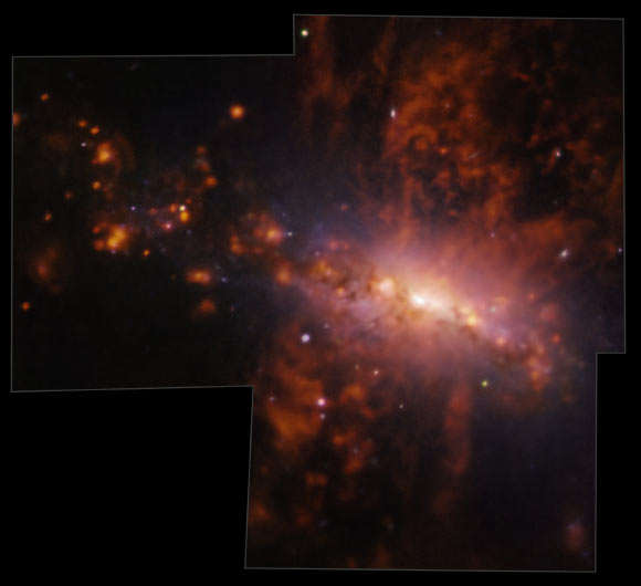 Astronomers Detect Sizable Bipolar Outflow from NGC 4383